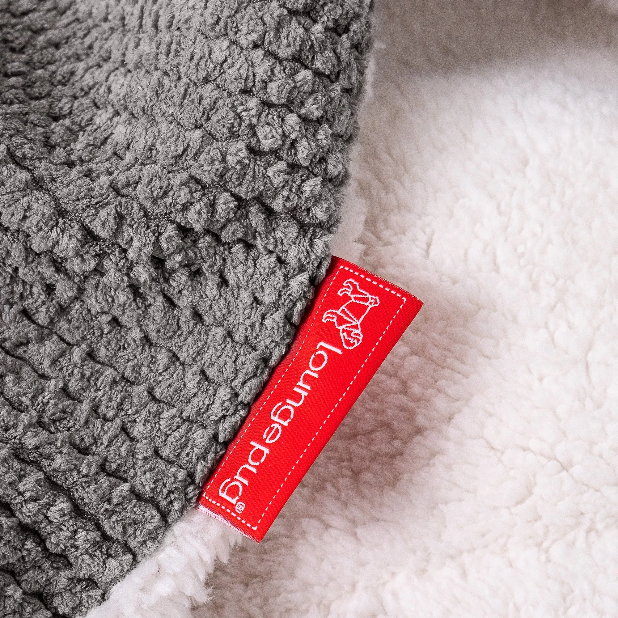 Sherpa Throw / Blanket - Pom Pom Charcoal Grey